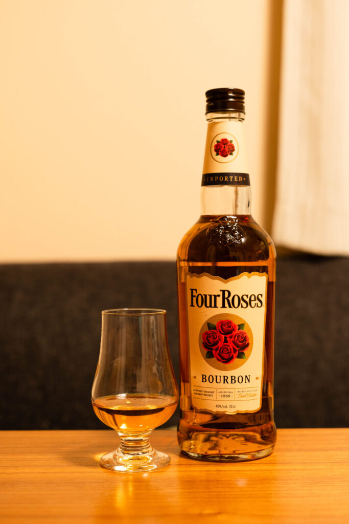 フォアローゼズ ストレート