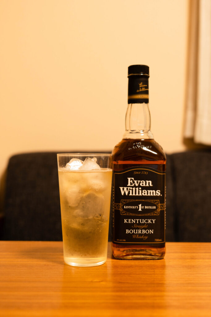 エヴァン・ウィリアムス　ハイボール